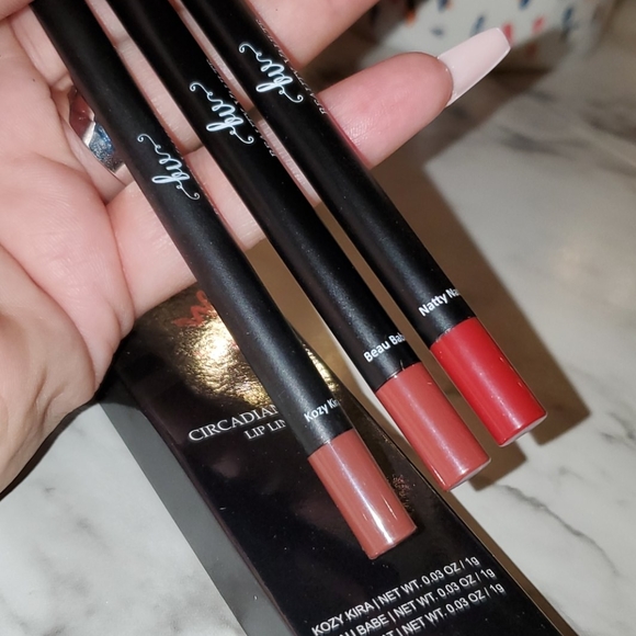 3 BEAUTY VAULT TRIO LIP LINER - Picture 2 of 9
